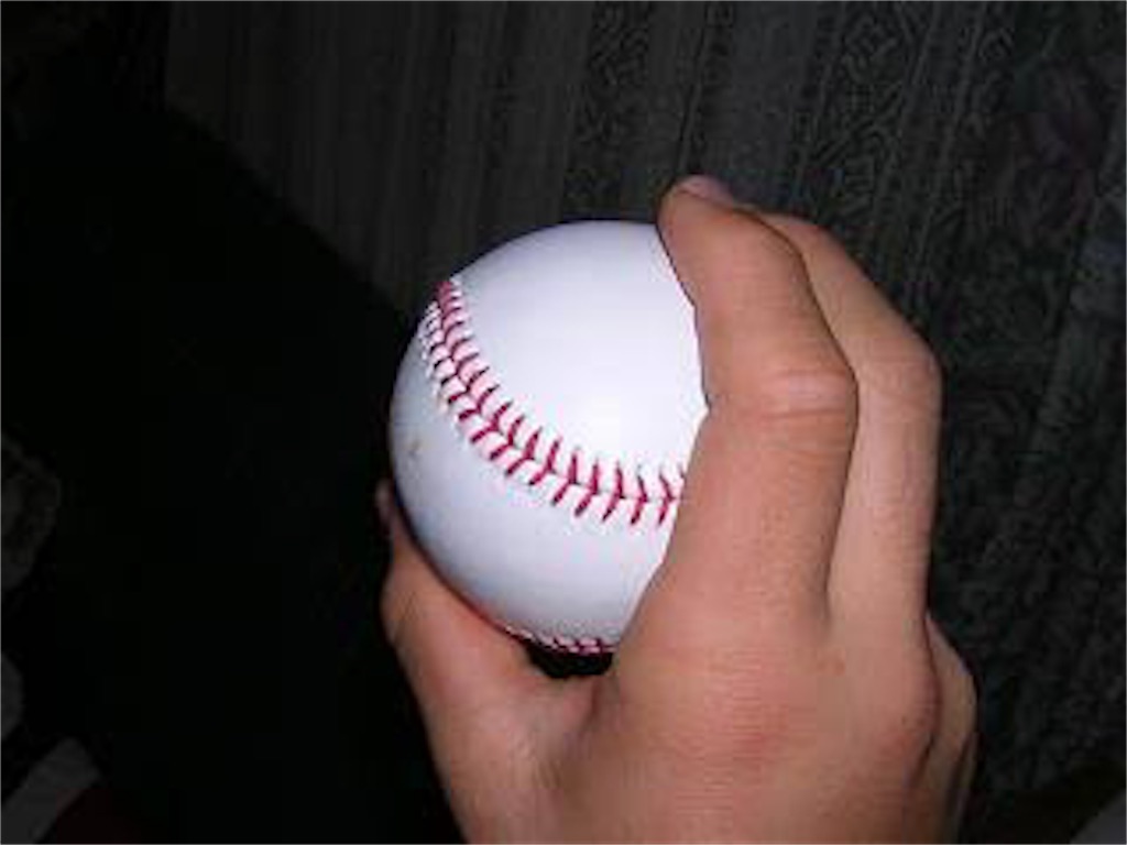 草野球で 変化球の投げ方について考察 魔球と共に観るプロ野球 大活躍 イチログ